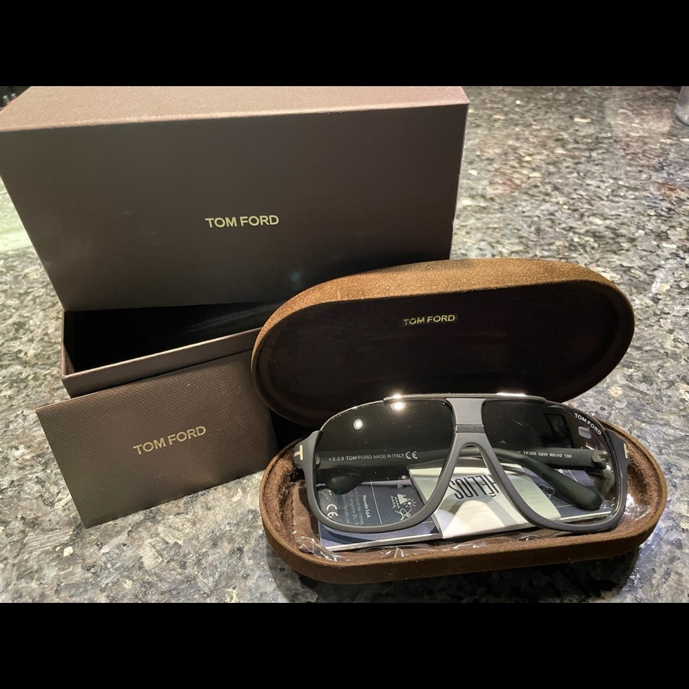 Tom Ford Sunglasses - Elliot